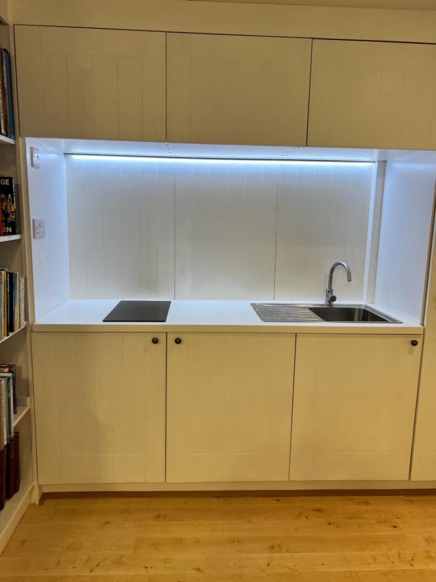 The Hideaway - Kent Apartment